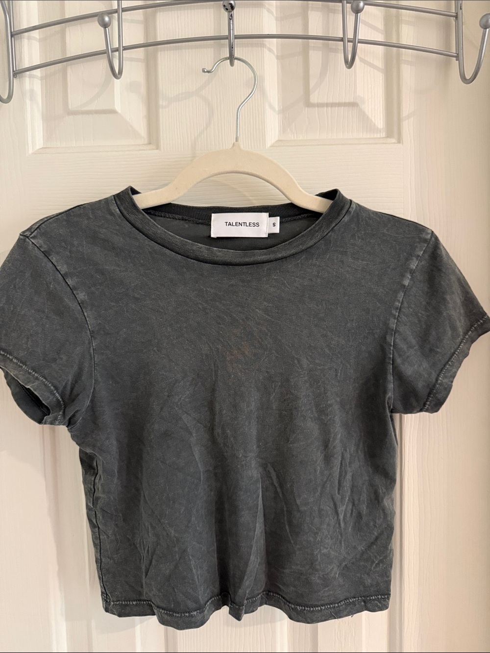 TALENTLESS Faded Black Short Sleeve Crop Tee